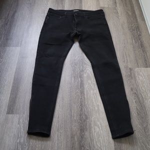 EXPRESS SIZE 32 BLACK